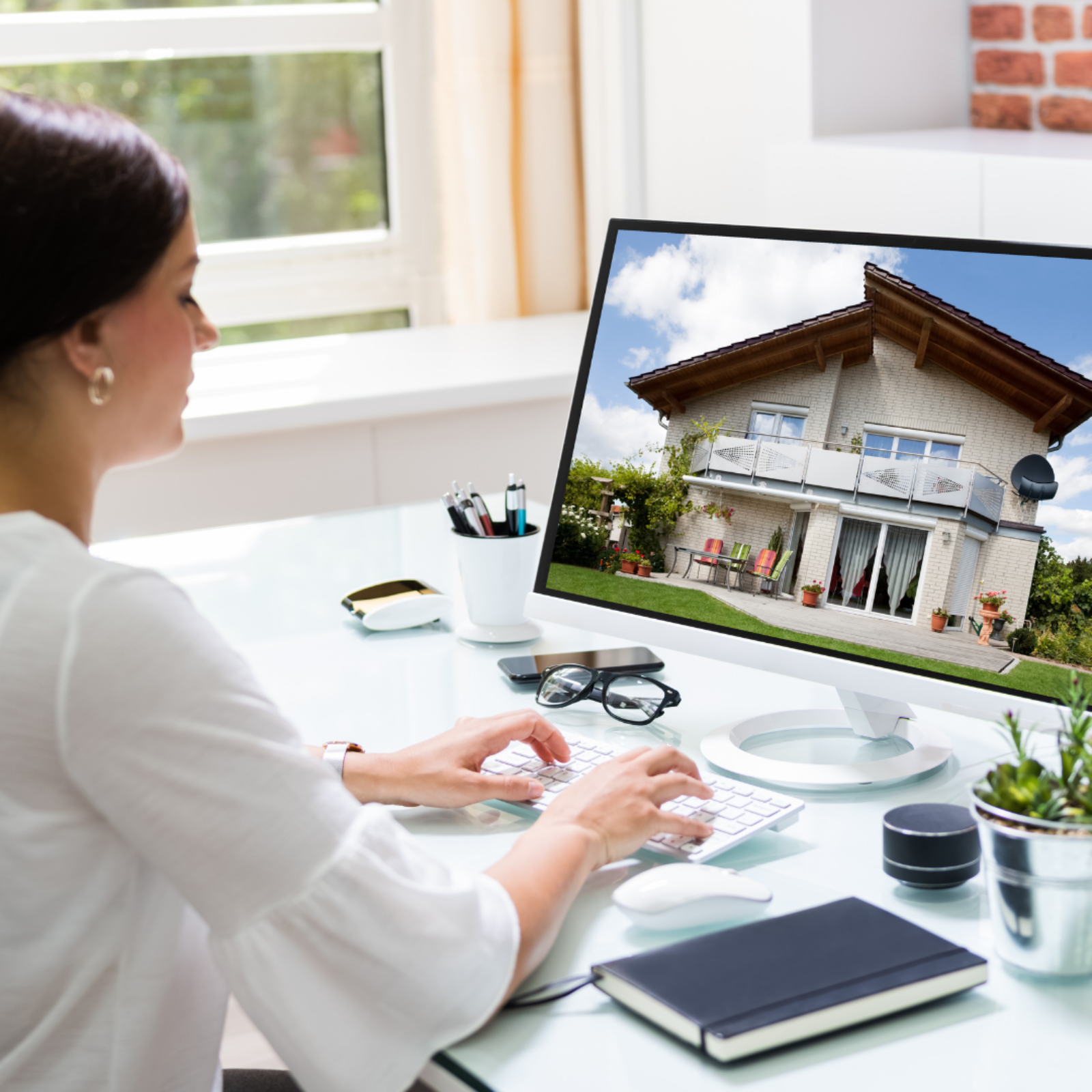 Enhancing Your Real Estate Website: Key Features and Design Tips